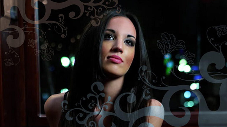 Η Μαρία Αναματερού στο Γυάλινο Μουσικό Θέατρο