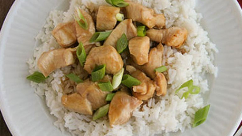 Κοτόπουλο με ρύζι και σέλερι