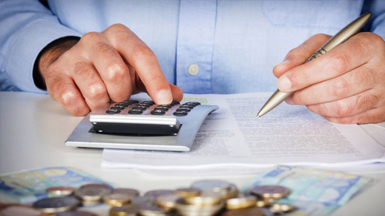 Σε φόρους πηγαίνουν 2 στα 3 ευρώ κερδών των επιχειρήσεων