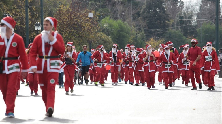 Κυκλοφοριακές ρυθμίσεις το πρωί της Κυριακής στο κέντρο της Αθήνας λόγω του «Athens Santa Run»
