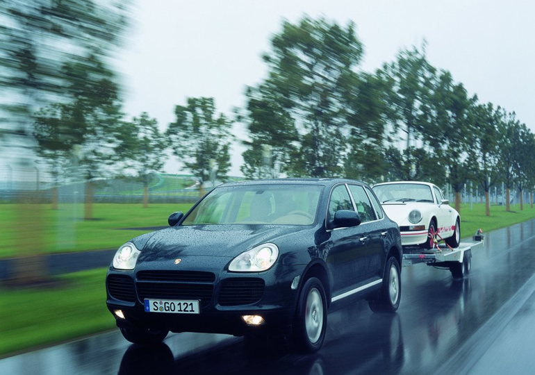 Πλέον τα τέλη για τα αυτοκίνητα εισαγωγής μετριούνται βάσει της 1ης άδειας όταν πρωτοκυκλοφόρησε στο εξωτερικό και όχι στην Ελλάδα. 