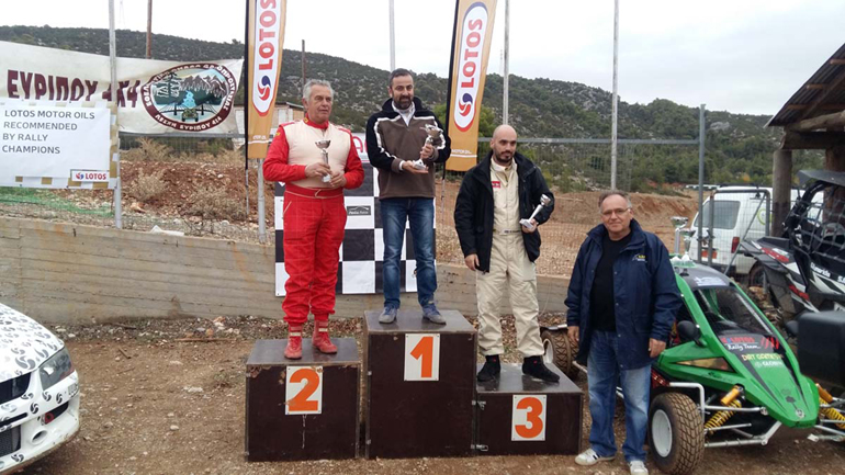 Ο Γιάννης Χεκιμιάν στο ψηλότερο σκαλί του βάθρου...