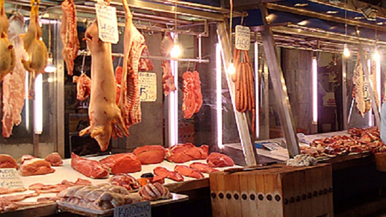 Κατασχέσεις κρεάτων σε καταστήματα υγειονομικού ενδιαφέροντος του Πειραιά