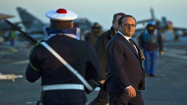 Το έναυσμα για την τελική επίθεση στη Μοσούλη δίνει από το Σαρλ ντε Γκολ ο Ολάντ – Στην Κύπρο την Παρασκευή