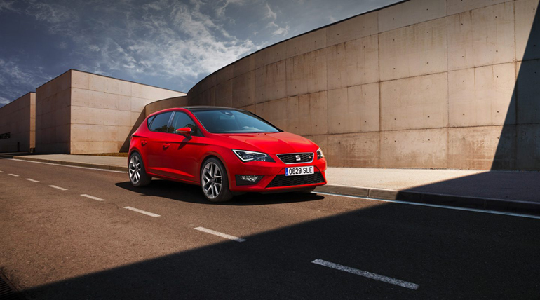 To SEAT Leon...