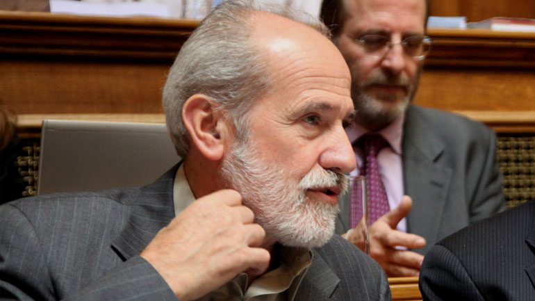 Γ. Κουτσούκος: Αυτοί που θα έσκιζαν τα μνημόνια, υπογράφουν τώρα με κλειστά μάτια