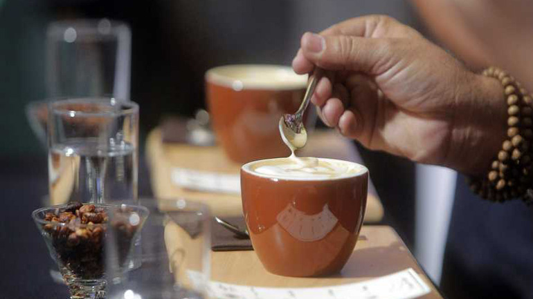 Ειδικός Φόρος Κατανάλωσης στον καφέ από το νέο έτος: Πόσο θα κοστίσει σε καταναλωτές και επιχειρηματίες