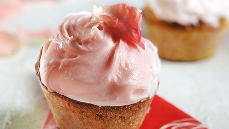 Λαχταριστά και πολύ πρωτότυπα cupcakes τριαντάφυλλο
