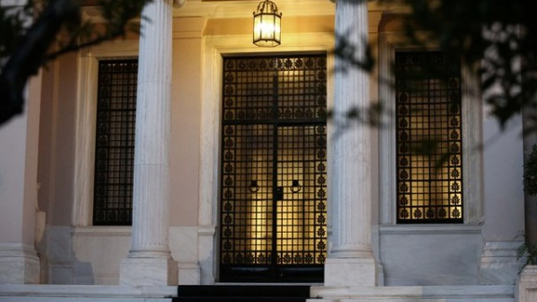 Απορρίπτει το Μαξίμου τα περί προεκλογικής παροχής