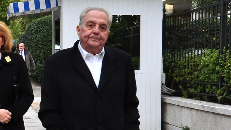 Φλαμπουράρης: Δεν παραιτούμαστε