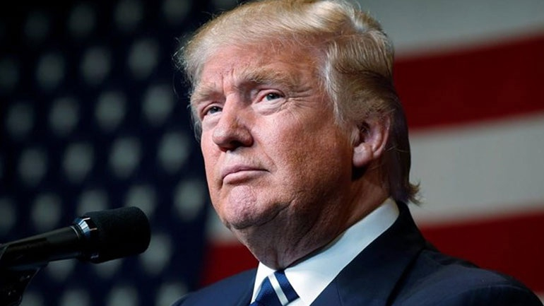 Ο Τραμπ δεσμεύτηκε να σταματήσει τις καταχρήσεις θεωρήσεων διαβατηρίου σε αλλοδαπούς εργαζόμενους