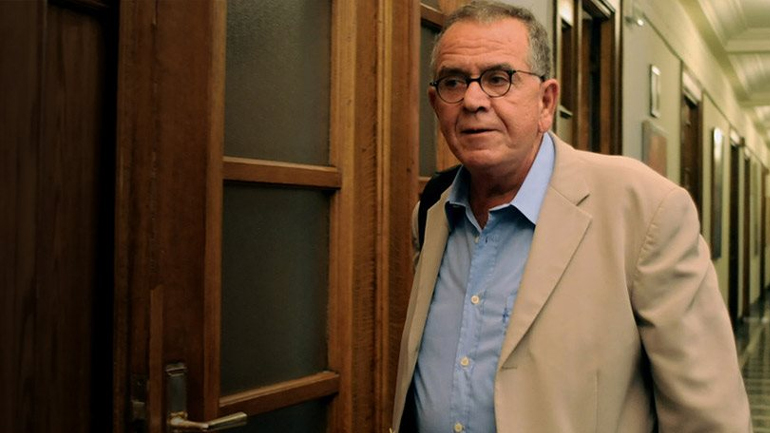 Μουζάλας: Μονόδρομος η δημιουργία κλειστών δομών για τους μετανάστες στα ελληνικά νησιά