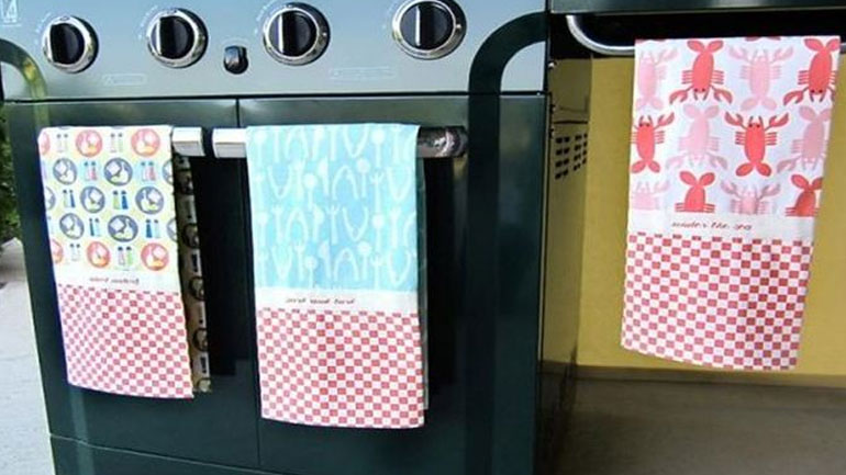 Ο μεγάλος κίνδυνος που κρύβουν οι πετσέτες της κουζίνας και δεν πάει το μυαλό μας Ο μεγάλος κίνδυνος που κρύβουν οι πετσέτες της κουζίνας και δεν πάει το μυαλό μας