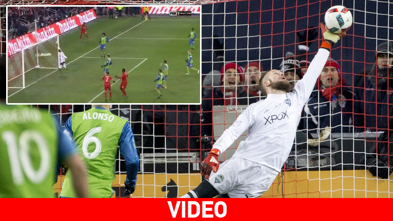 ΗΠΑ: Απίστευτη απόκρουση στον τελικό του MLS