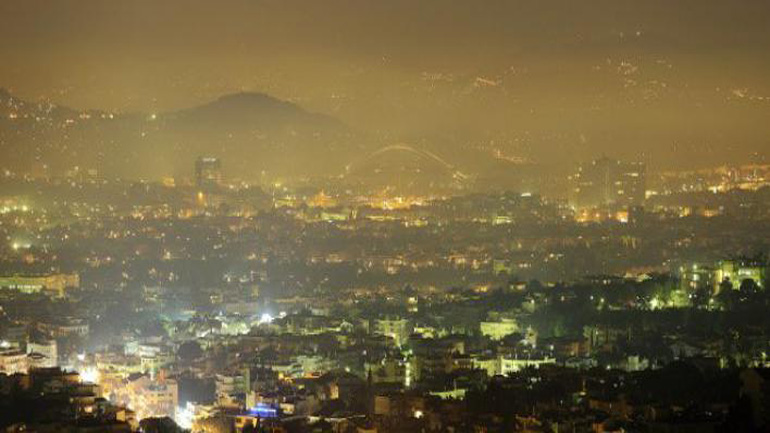 Υψηλά επίπεδα αιωρούμενων σωματιδίων στην Αττική – συνιστάται η αποφυγή χρήσης τζακιών Υψηλά επίπεδα αιωρούμενων σωματιδίων στην Αττική – συνιστάται η αποφυγή χρήσης τζακιών