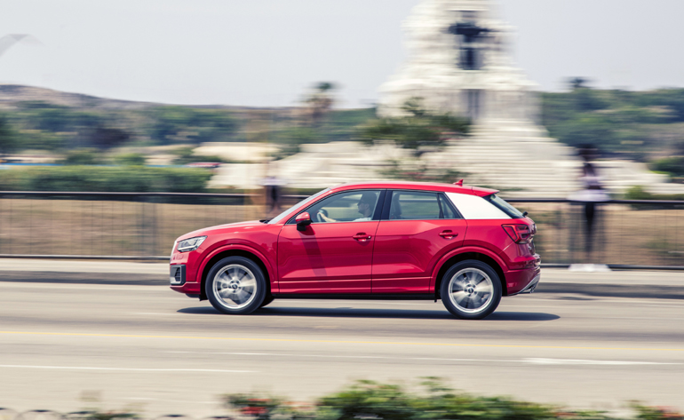 Η πίσω κολώνα αλλάζει σύνφωνα με τα... γούστα του πελάτη...