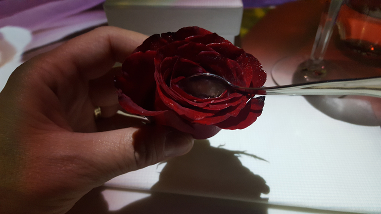 ... αφού το εσωτερικό του τρώγεται!