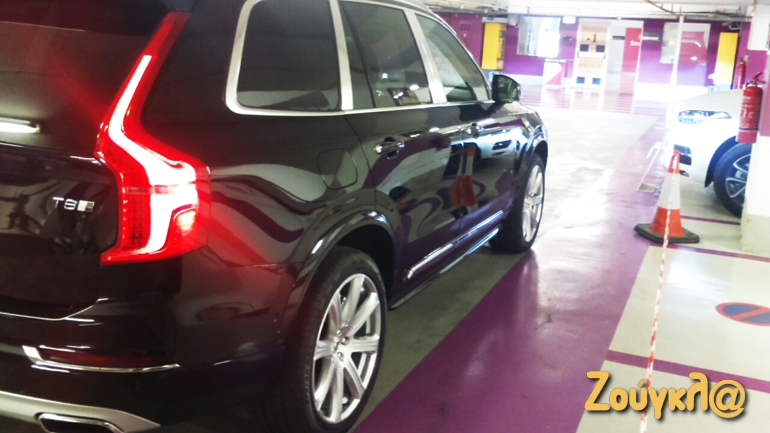 Το Τ8 στο πίσω μέρος είναι το... ταβάνι στον τομέα των κινητήρων!