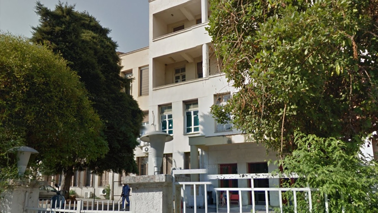 Συναγερμός για φωτιά στο πρώην 409 Νοσοκομείο της Πάτρας