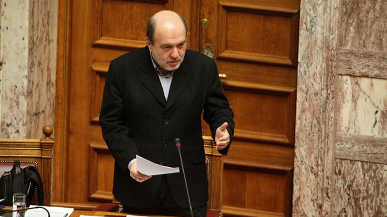 «Τρύφωνα έγραψες ιστορία…»