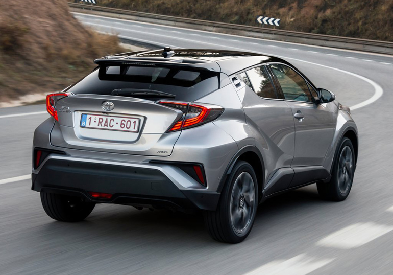 Σχεδίαση που δεν μας έχει συνηθίσει η ιαπωνική φίρμα...