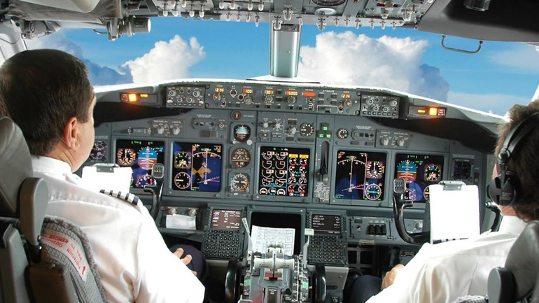 Έρευνα: Ένας στους 25 πιλότους μπορεί να έχει τάσεις αυτοκτονίας Έρευνα: Ένας στους 25 πιλότους μπορεί να έχει τάσεις αυτοκτονίας