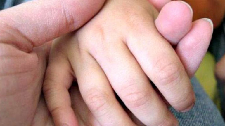 Ας βοηθήσουμε όλοι τον μικρό Στάθη Ας βοηθήσουμε όλοι τον μικρό Στάθη