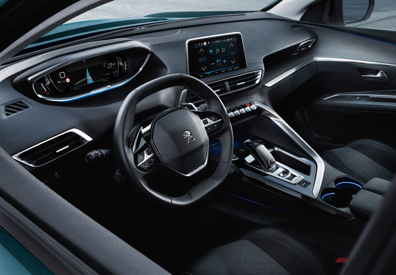 Το εσωτερικό του γαλλικού SUV...