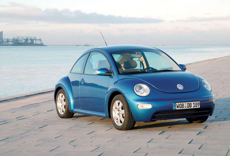 H σύγχρονη πρώτη γενιά του Beetle κυκλοφόρησε το 1998...