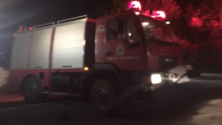 Μικρής έκτασης φωτιά στο hot spot της Σίνδου