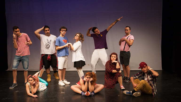 «Πώς από δώ; Αλλά…. και γιατί όχι;» Του Κρίτωνα Ζαχαριάδη στο Θέατρο Σοφούλη