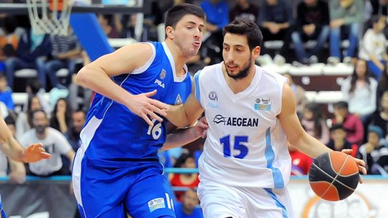 Πρώτο «διπλό» διά χειρός Σαλούστρου για τον Κολοσσό