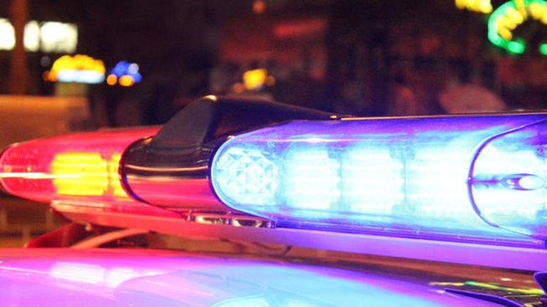 Γάζωσε 3χρονο αγοράκι που είχε πάει για χριστουγεννιάτικα ψώνια με τη γιαγιά του επειδή το αυτοκίνητό της τον καθυστερούσε στο δρόμο