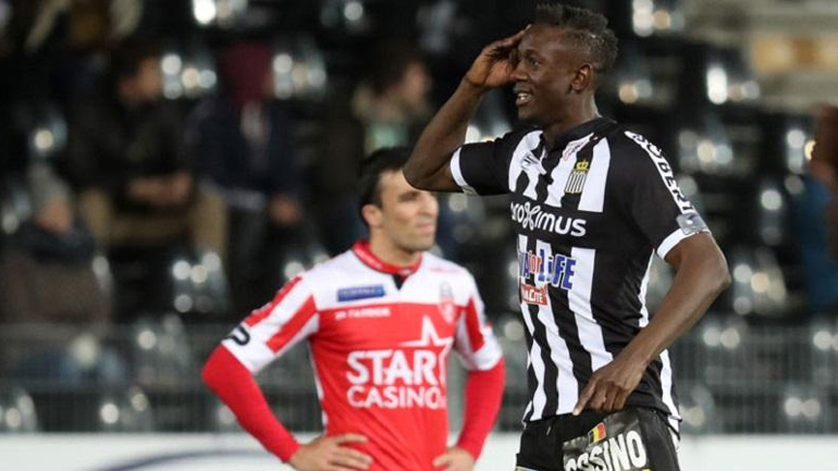 Νίκη για Σαρλερουά, σερί για τη Μαλίν