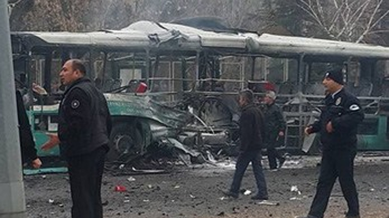 Αυξάνεται ο αριθμός των νεκρών της επίθεσης στην Καισάρεια