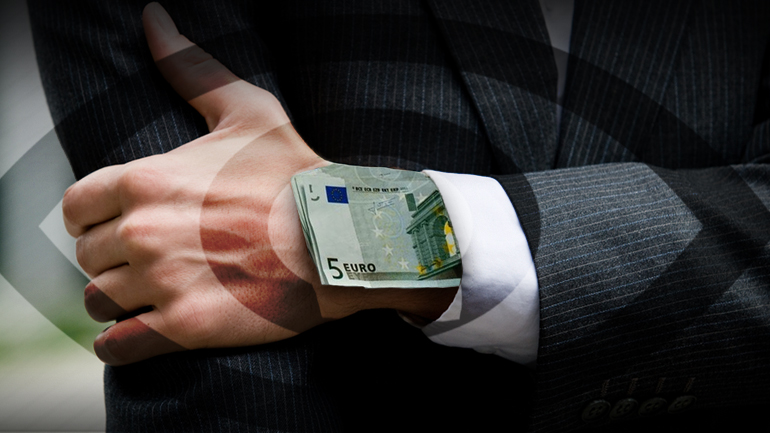 Περαίωση για τα αδήλωτα εισοδήματα