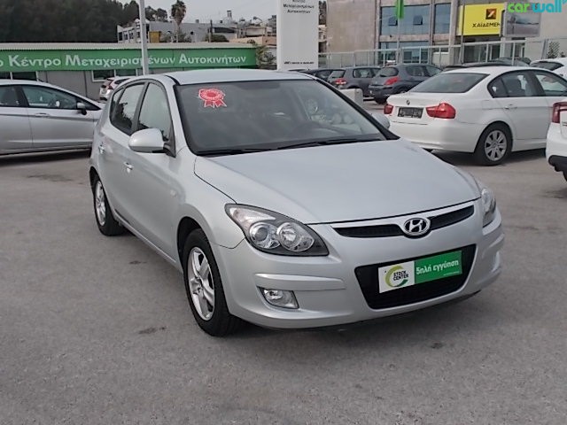 Hyundai I30 του 2011 με 8.180 ευρώ