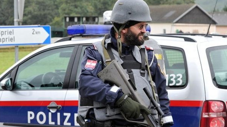 Σε συναγερμό η Αυστρία έως το τέλος των εορτών