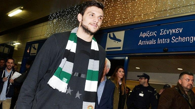 «Θέλω να είμαι εδώ για περισσότερους από έξι μήνες»