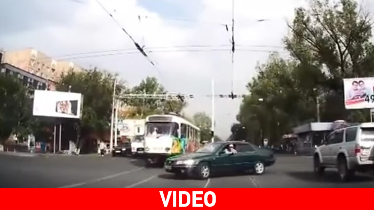 Τελικά υπάρχει θεία δίκη!