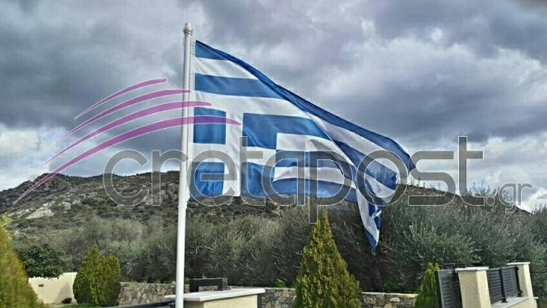 Κρήτη: Έτσι υποδέχθηκε τον Τσίπρα κάτοικος της Κριτσάς