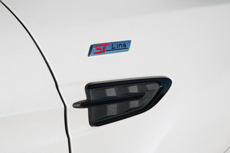 Η έκδοση ST Line είναι καινούργια και ιδιαίτερα σπορ...