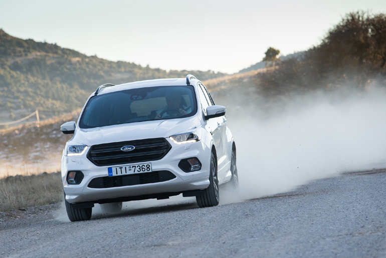 Χωμάτινοι δρόμοι είναι παιχνιδάκι για ένα Ford Kuga...