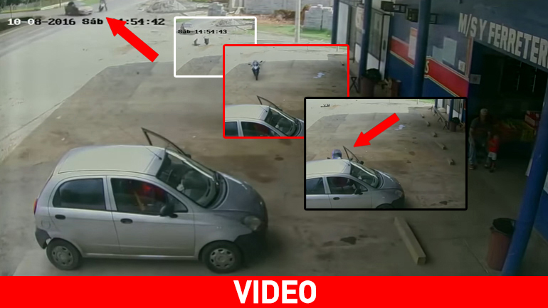 Ρωσία: Προσοχή, η μηχανή παρκάρει μόνη της…