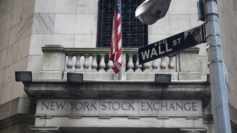 Με πτώση άνοιξε η Wall Street