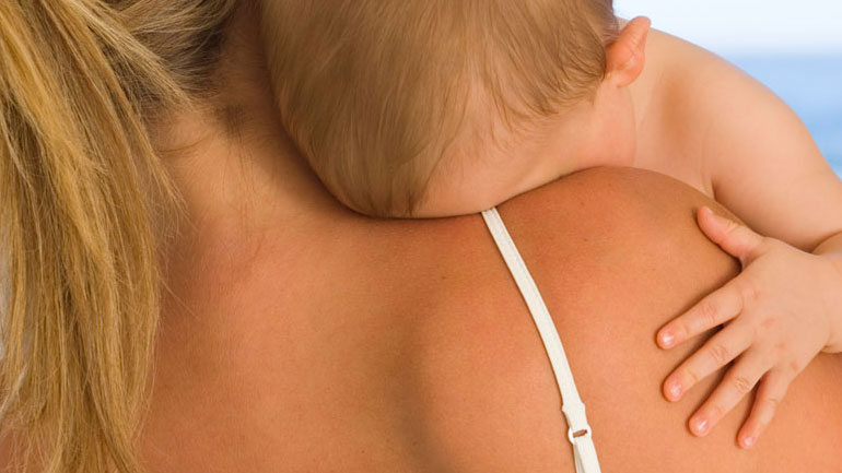 Κύκλωμα πουλούσε βρέφη στην Ελλάδα για 6.000-8.000 ευρώ! Κύκλωμα πουλούσε βρέφη στην Ελλάδα για 6.000-8.000 ευρώ!