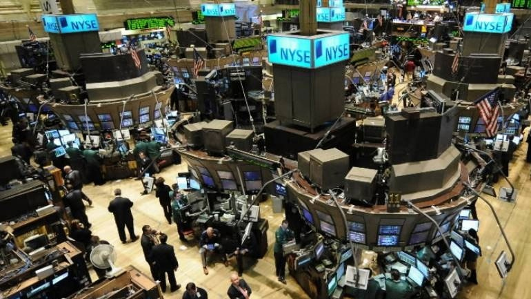 Μικρή άνοδος στη Wall Street