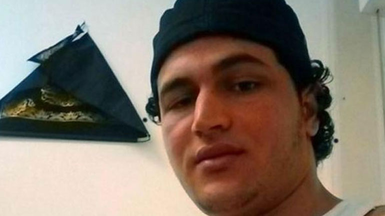 Βίντεο δείχνει τον δράστη του Βερολίνου να ορκίζεται πίστη στο ISIS