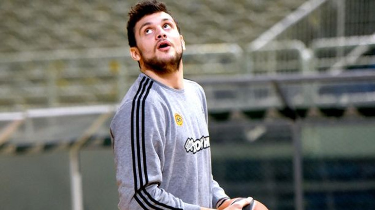 Πήρε το «25» ο Τζεντίλε