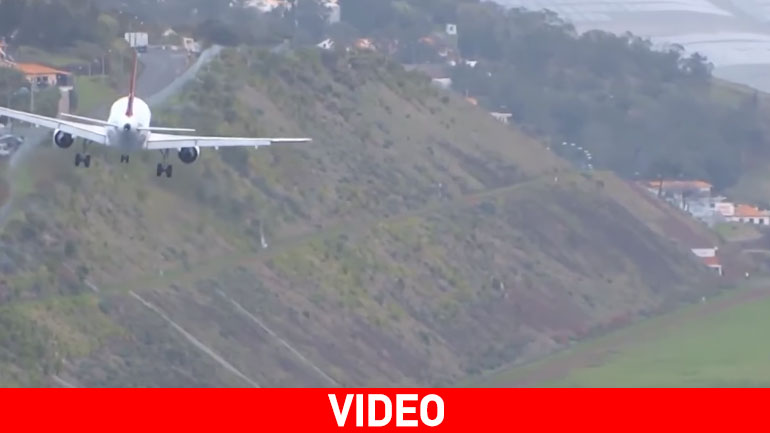 Προσγείωση-θρίλερ